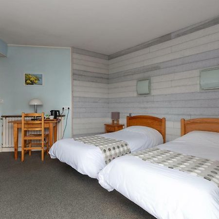 Logis Hotel Le Rond Point Soorts-Hossegor Bagian luar foto