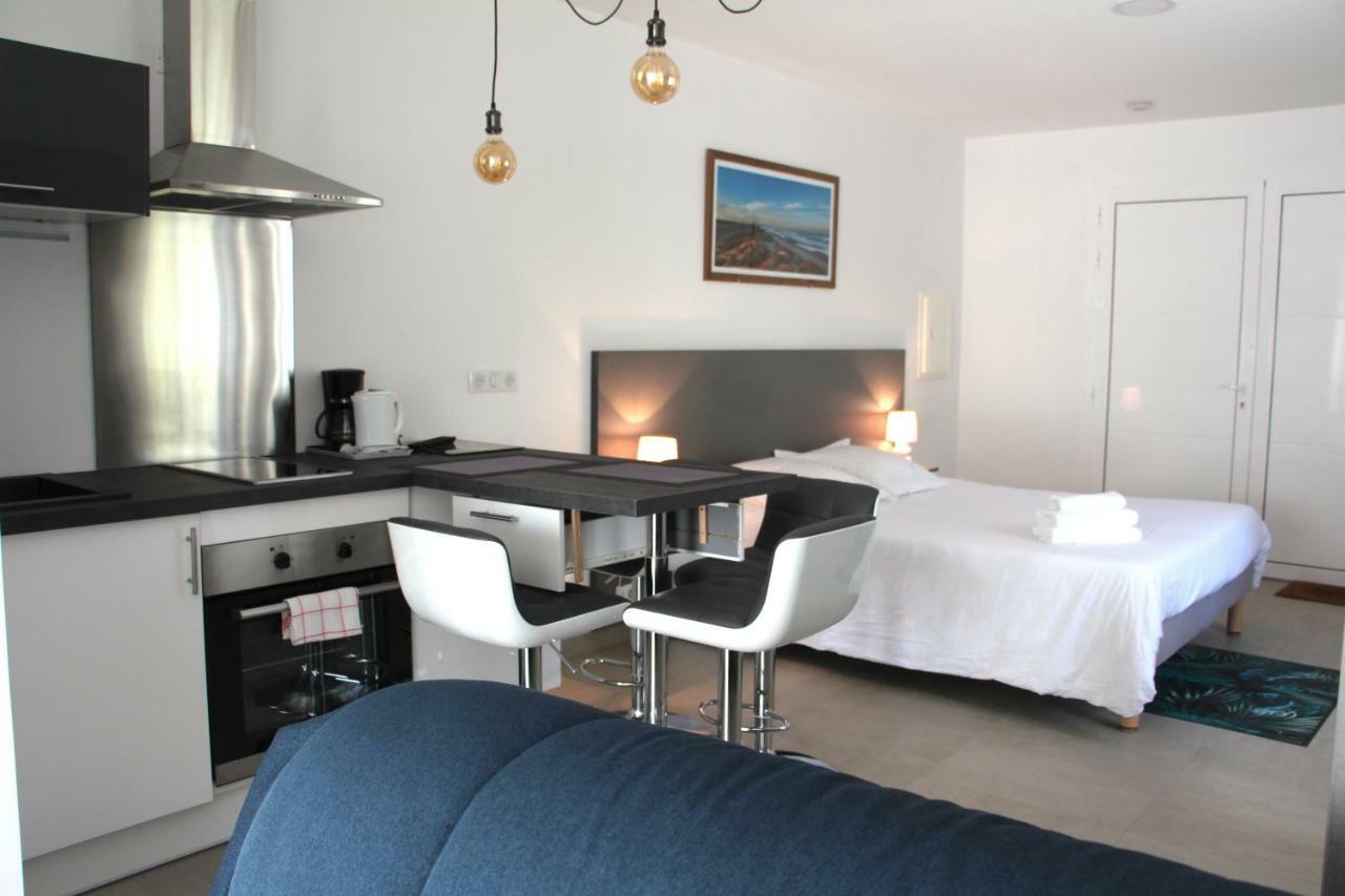 Logis Hotel Le Rond Point Soorts-Hossegor Bagian luar foto